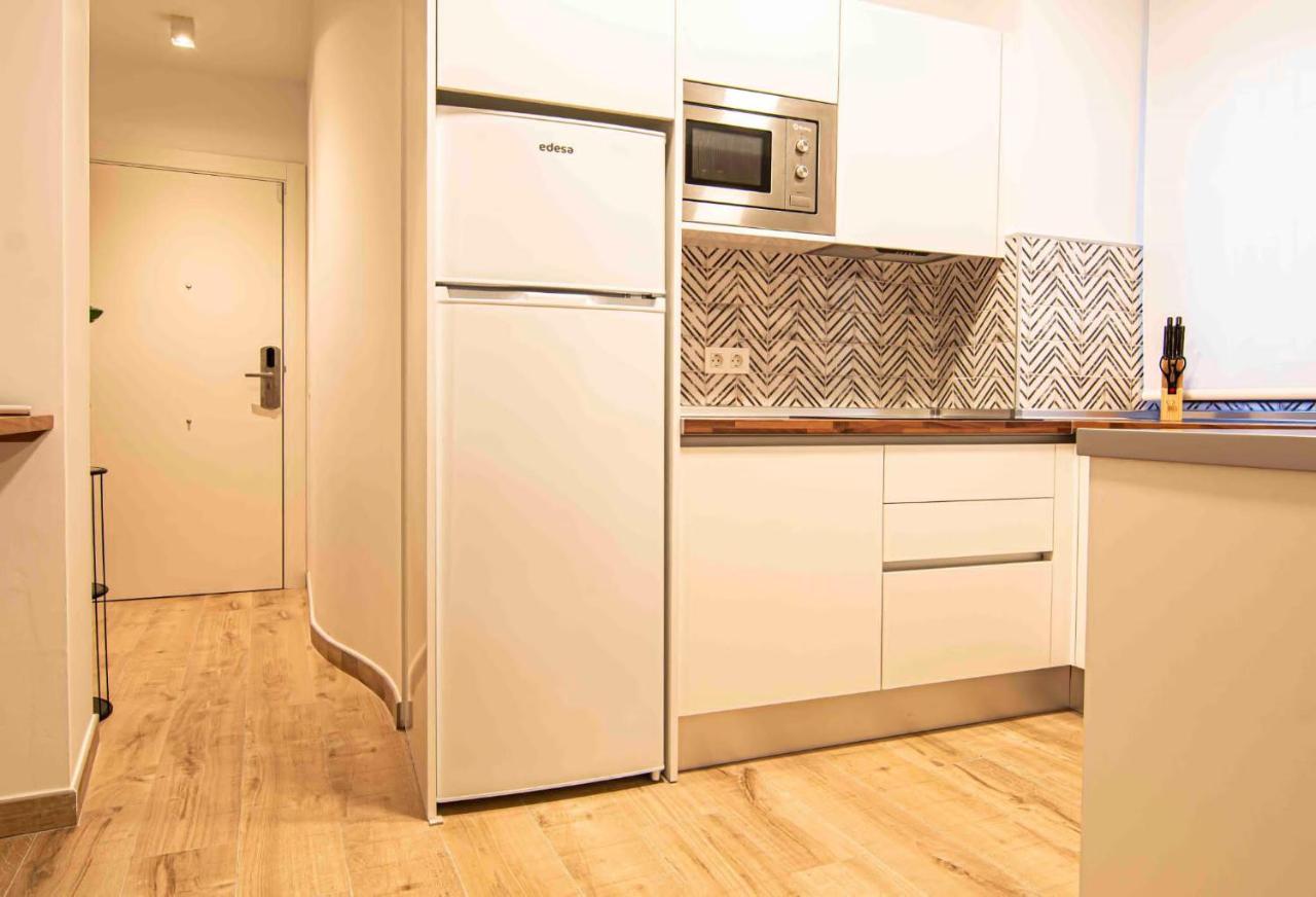 Apartamentos Leonor Malaga Exterior photo